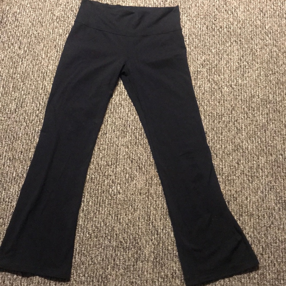 Lululemon bootcut yoga pants